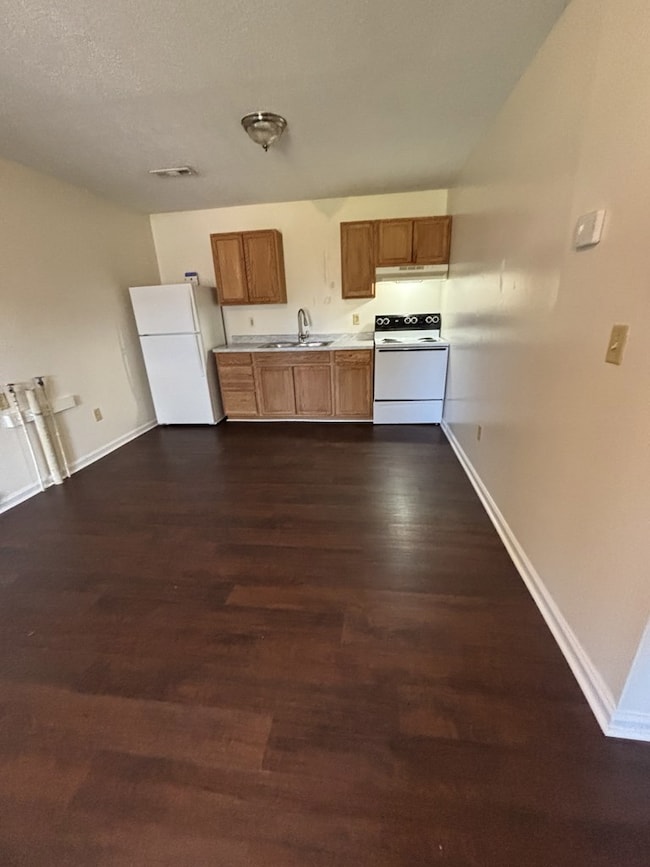 246 Dogwood Pointe Dr, McMinnville, TN 37110 - photo 3