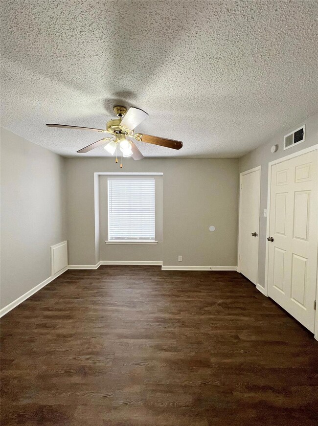 202 Jackson St unit 4, Weatherford, TX 76086 - photo 7