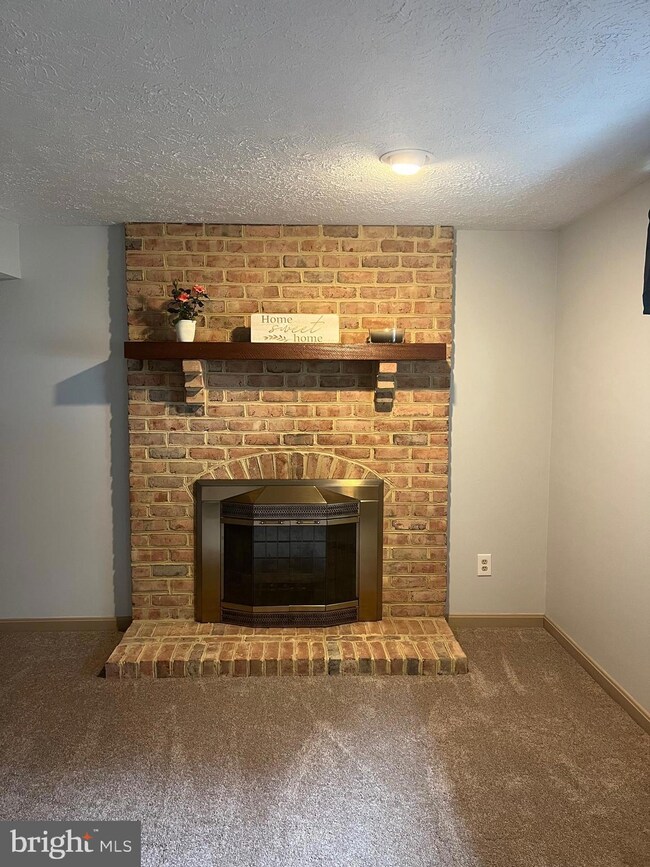 903 N Woodward Dr, Essex, MD 21221 - photo 4