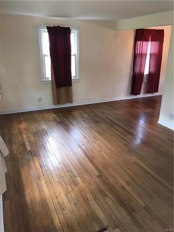 79 6th St, Whitehall, PA 18052 - photo 6