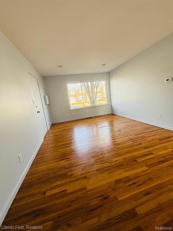 4859 Mansfield Ave unit H5, Royal Oak, MI 48073 - photo 2