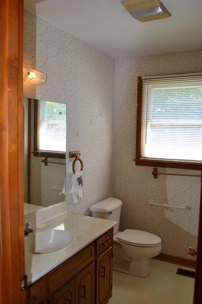 703 Vanhook Dr, Lebanon, TN 37087 - photo 7