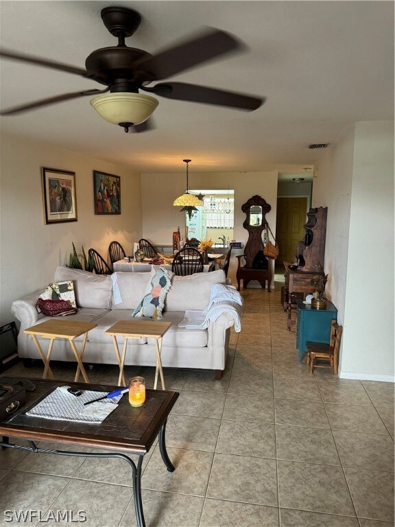 4516 SW 10th Ave unit 201, Cape Coral, FL 33914 - photo 6