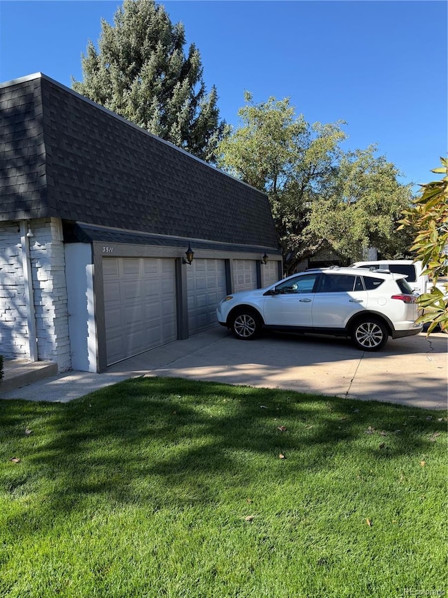 3511 S Hillcrest Dr unit 4, Denver, CO 80237 - photo 3