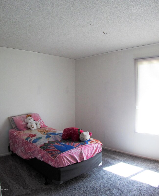 bedroom1