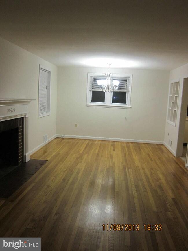 1309 Elson Ct, Takoma Park, MD 20912 - photo 2