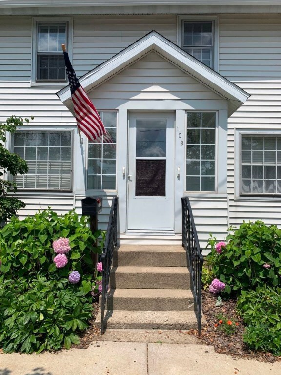 103 Waterford St, Edinboro, PA 16412 - photo 2