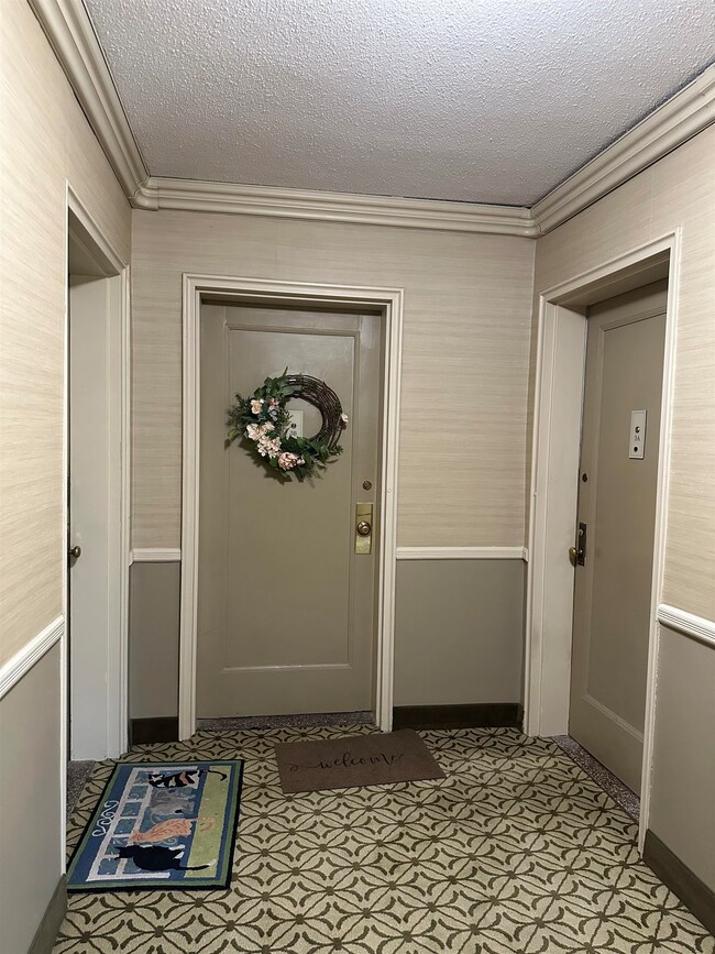 8350 Blvd E unit 3A, North Bergen, NJ 07043 - photo 3