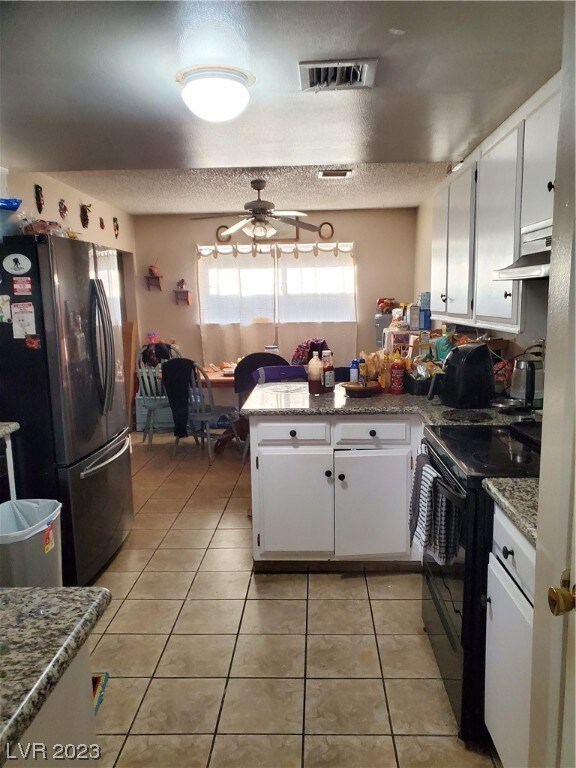 Newer cabinets and countertops.  Separate and good