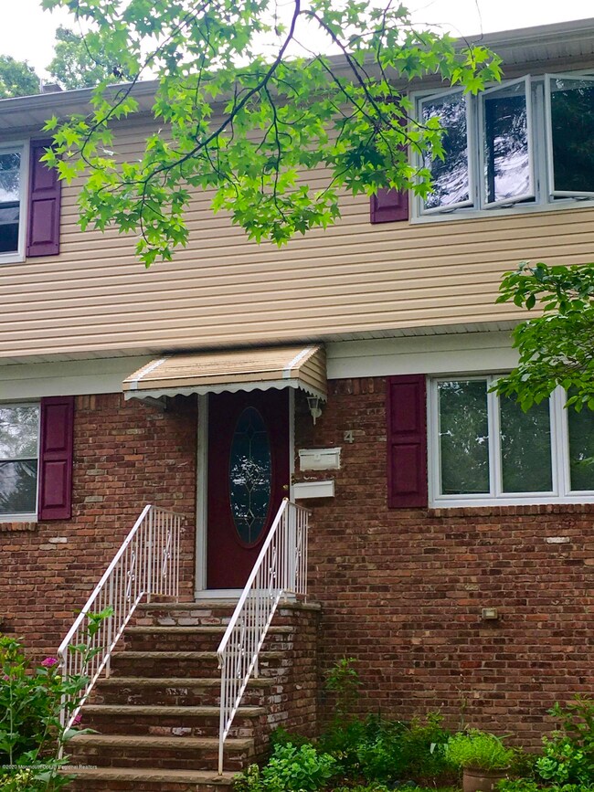 4 Holly Ave, Keansburg, NJ 07734 - photo 2