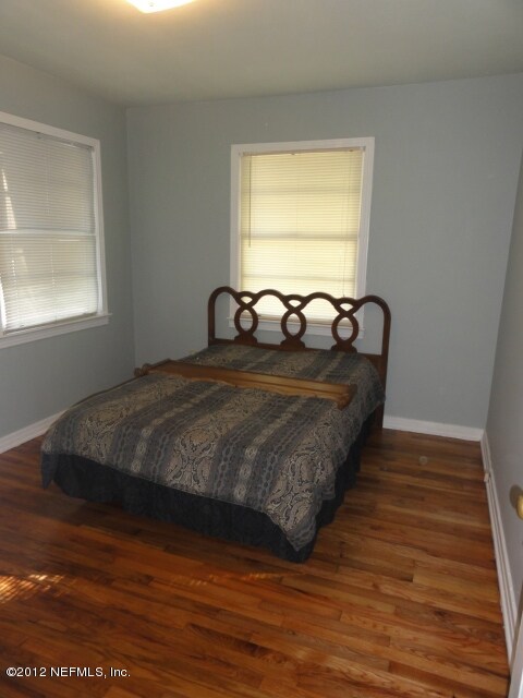 1235 Hamilton St, Jacksonville, FL 32205 - photo 5