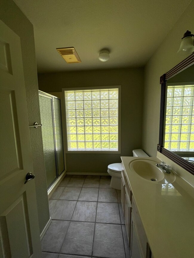 2012 Woodway Ct, Fredericksburg, TX 78624 - photo 7