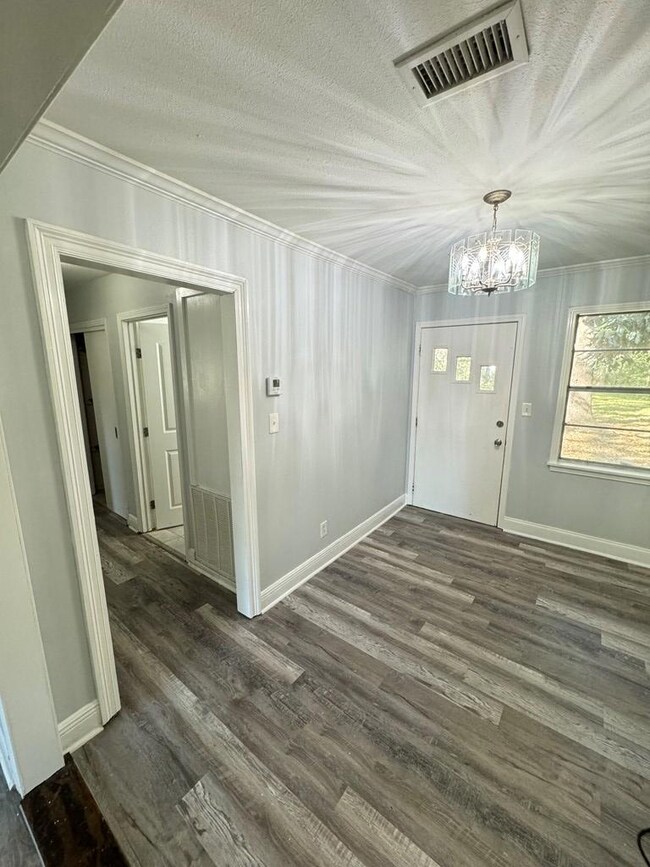 509 Mitchell St, Picayune, MS 39466 - photo 5