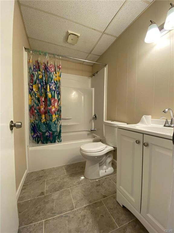 276 S 1st St unit 2nd floor, Lehighton, PA 18235 - photo 5