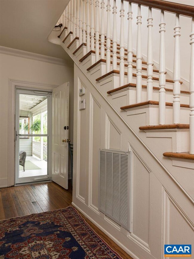 Entering the home, you can see straight through to