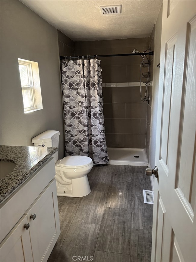 13959 Victoria Dr, Victorville, CA 92395 - photo 2