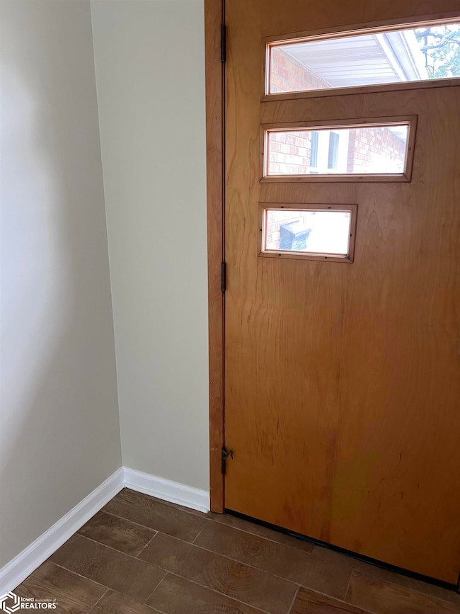 1571 Laurel St, Hamilton, IL 62341 - photo 7