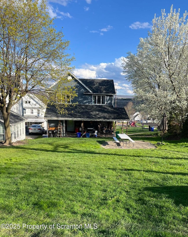 1163 Breaker St, Scranton, PA 18519 - photo 2