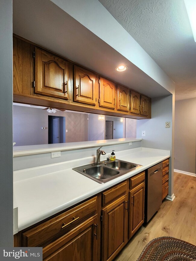 16 Laurel Path Ct, Nottingham, MD 21236 - photo 5