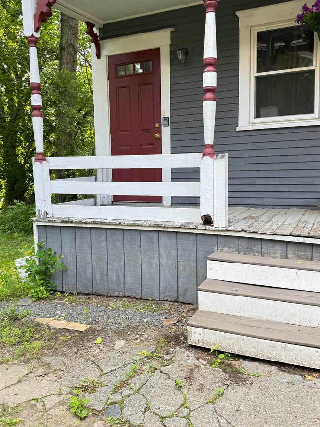 34 Center St unit 2, North Walpole, NH 03609 - photo 2