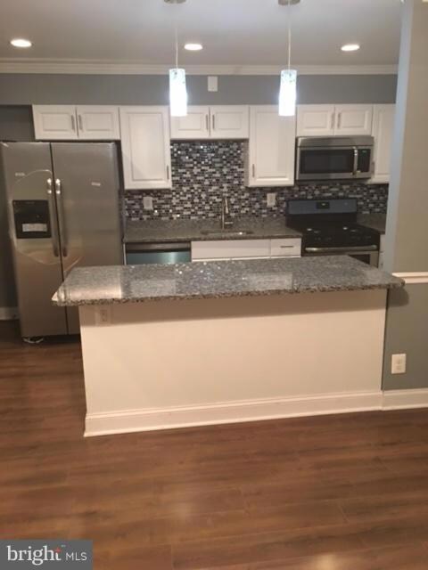 1109 Wildwood Pkwy, Baltimore, MD 21229 - photo 3