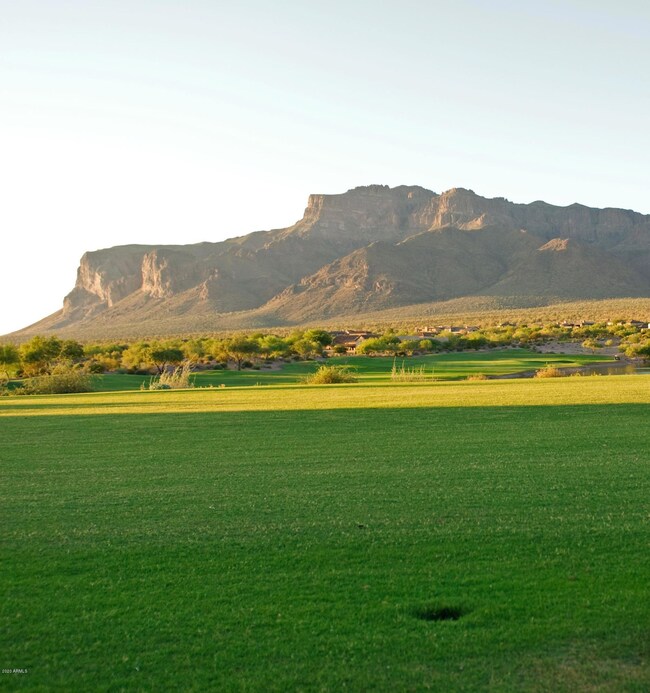 Superstition Mtn