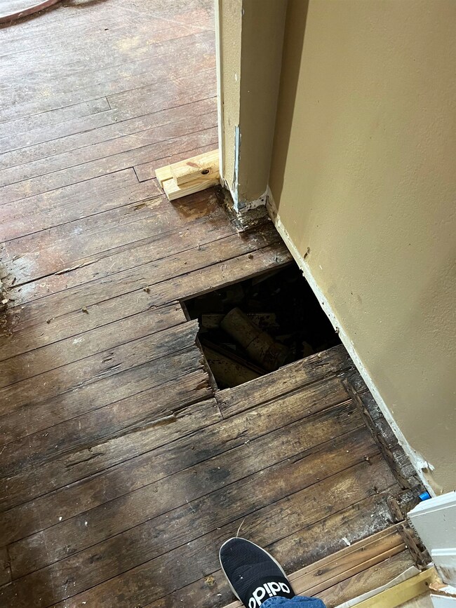 270 W Walnut Ave, Duncan, OK 73533 - photo 3