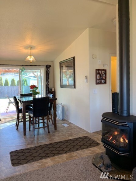 1502 Yelm Ave W, Yelm, WA 98597 - photo 3