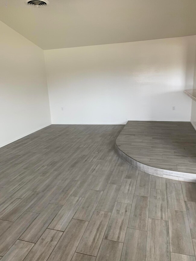 401 N 96th Place, Mesa, AZ 85207 - photo 2