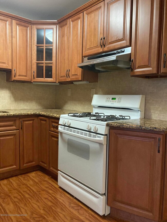 521 Ocean Ave unit 2, Avon By the Sea, NJ 07717 - photo 7