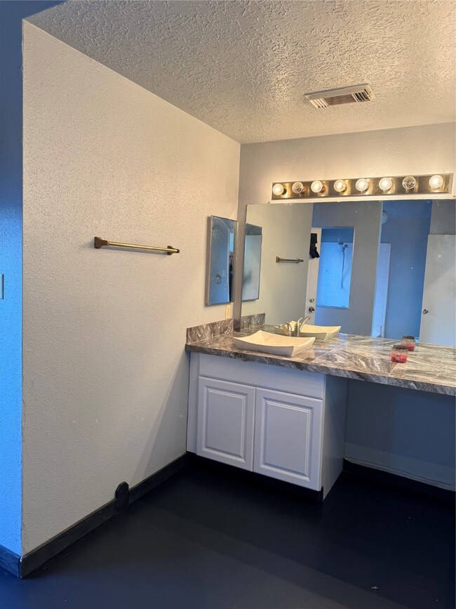 13215 Fountaincrest Ct, Houston, TX 77041 - photo 7