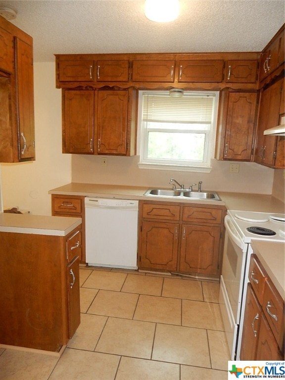 2719 Phyllis Dr, Copperas Cove, TX 76522 - photo 6