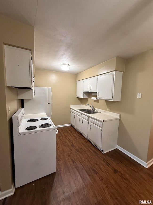 4021 S Ricketts Ave unit 8, Bartonville, IL 61607 - photo 3