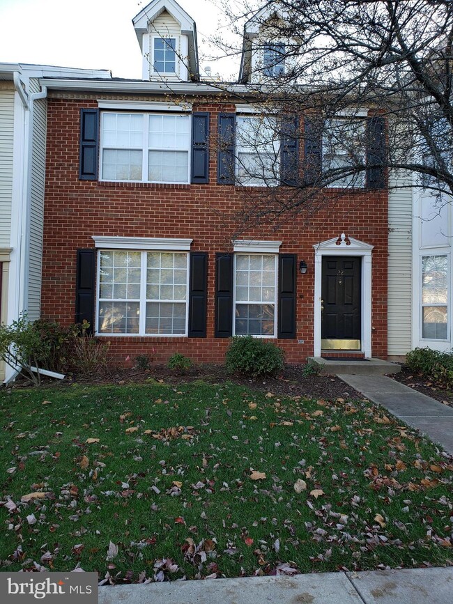 22 Cabot Way, Franklin Park, NJ 08823 - photo 2