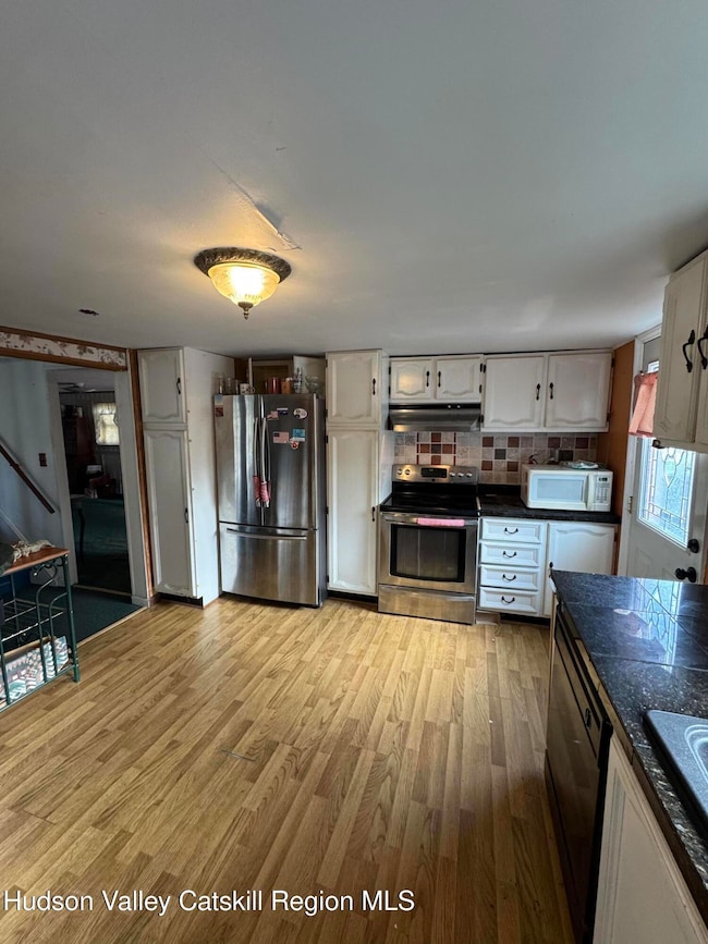 8 E Marie St, Hudson, NY 12534 - photo 5