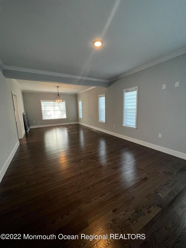 2024 Vernon St, Oakhurst, NJ 07755 - photo 7