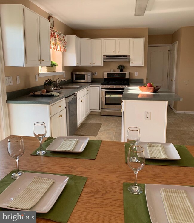 22 Orchardview Dr, Sewell, NJ 08080 - photo 5