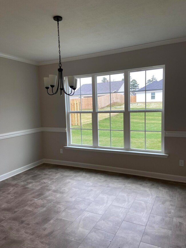 1231 Belgrove Lot 13AA Breakfast room