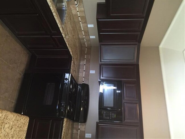 14221 Desert Sky Dr, Horizon City, TX 79928 - photo 7