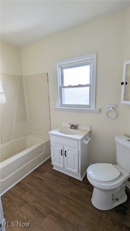 110 Bell Ave unit UP, Elyria, OH 44035 - photo 3