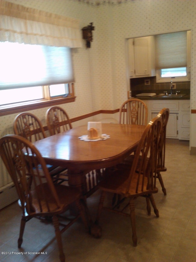 1315 Dartmouth St, Scranton, PA 18504 - photo 7