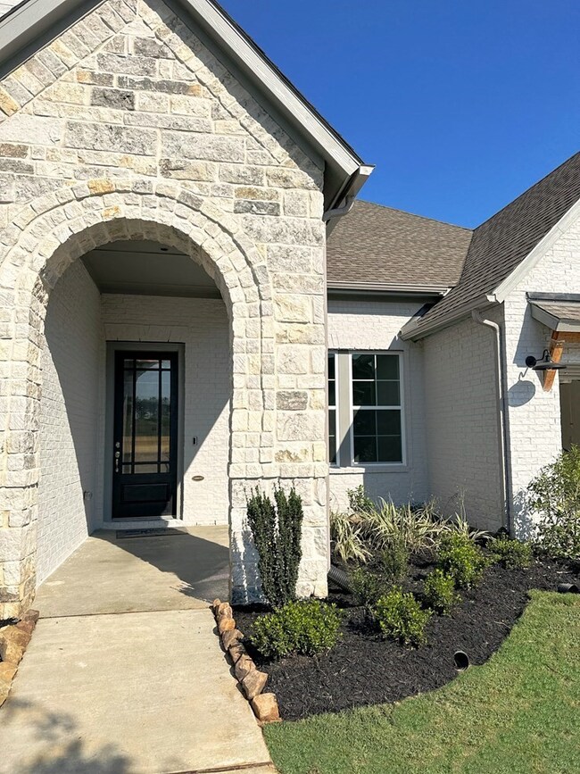 17521 Limoncello Ln, Grangerland, TX 77302 - photo 2