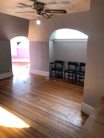 541 Haverhill St unit 1R, Lawrence, MA 01841 - photo 5