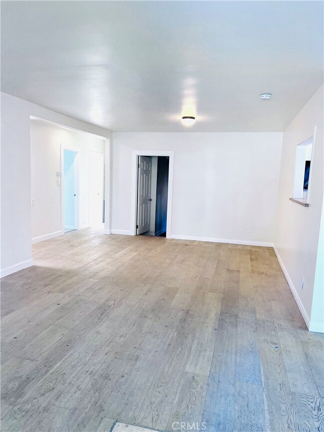 327 S Euclid Ave unit A, Upland, CA 91786 - photo 6