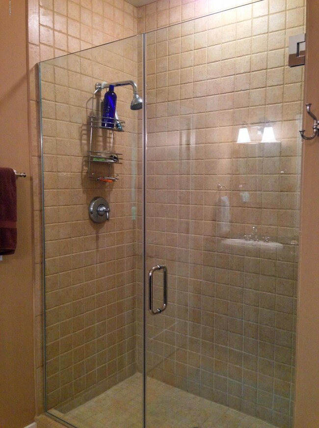 13826 Peach St, Three Oaks, MI 49128 - photo 7