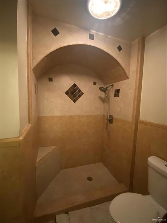 814 S Nebraska Ave, Weslaco, TX 78596 - photo 2