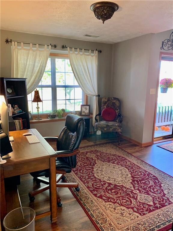 767 West St, Whiteland, IN 46184 - photo 3