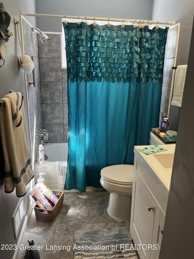 4509 Stillwell Ave, Lansing, MI 48911 - photo 6