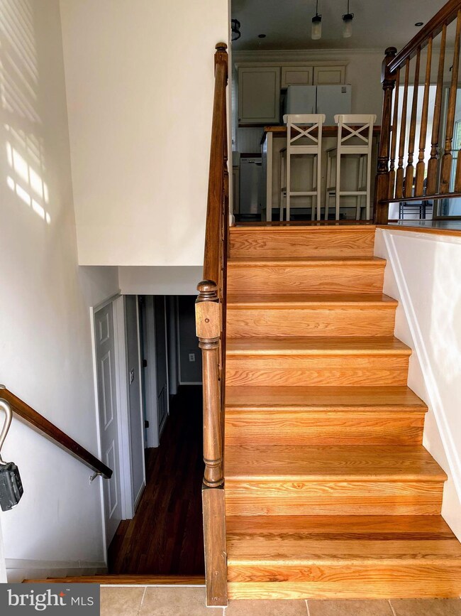 3340 Crumpton S, Laurel, MD 20724 - photo 2