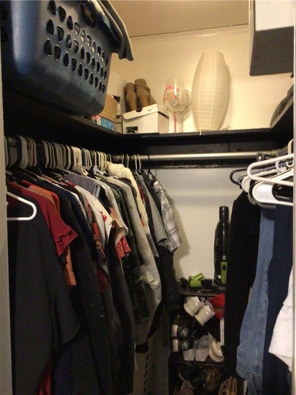 Walk-in closet